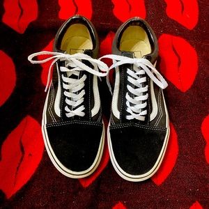 Black Womens Vans Almost Perfect Condition size 8